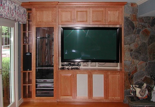 This set of cabinets is made out of REAL cherry